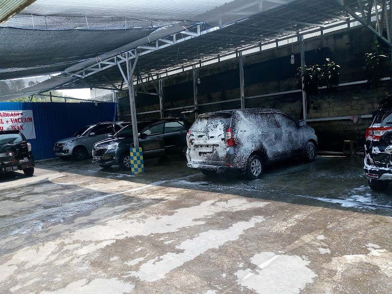 Cuci mobil otomatis di Kota Depok