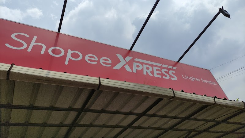 Foto Shopee Express Point di Tangerang Selatan